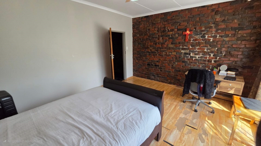5 Bedroom Property for Sale in Fichardt Park Free State